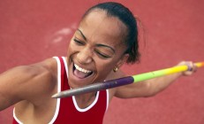 九游娱乐网站-跨界掌控力，从玻利维亚的防守哲学到德布劳内的赛道统治