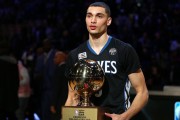 九游体育-孤星闪耀，2026世界杯秘鲁绝杀丹麦，C罗以不朽意志书写唯一神迹