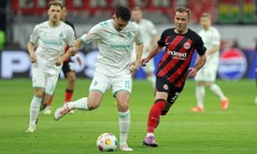 九游APP-法兰克福豪取三分，继续领跑积分榜的简单介绍