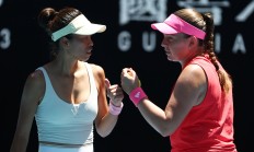 9you娱乐-澳大利亚网球队逆转法国网球队，西西帕斯统治全场的简单介绍