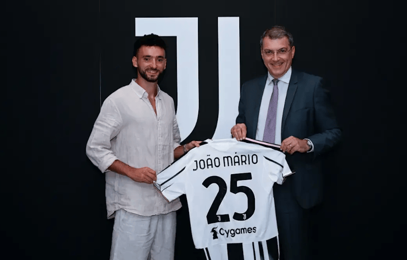 关于尤文图斯后防无力抵挡，危机四伏的信息