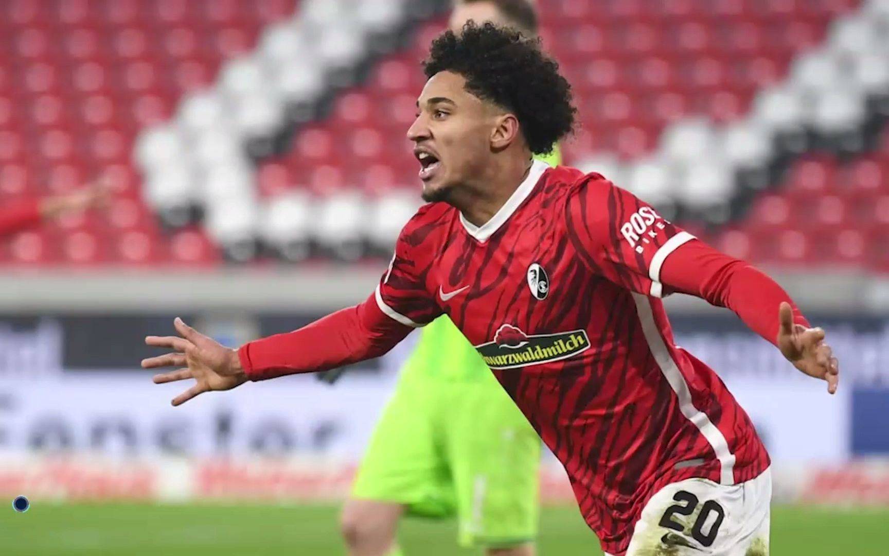 不来梅队的球员们努力拼搏，获得了胜利的简单介绍