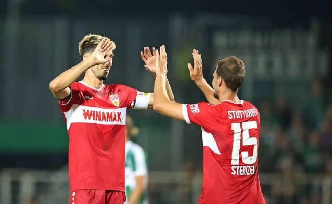 包含柏林赫塔门将表现出色，场均大宝扑救的词条