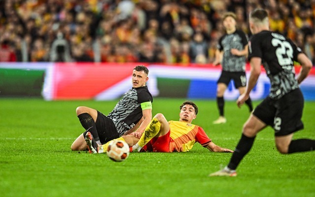 关于弗赖堡球队合作默契逆转比分获胜的信息