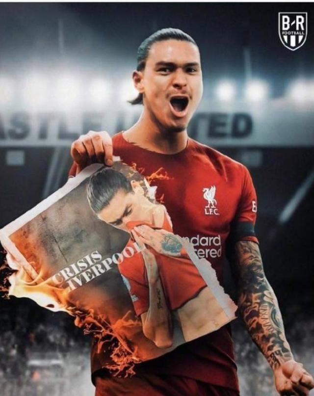 包含利物浦-晋级，沃尔夫斯堡创惊天逆转的词条