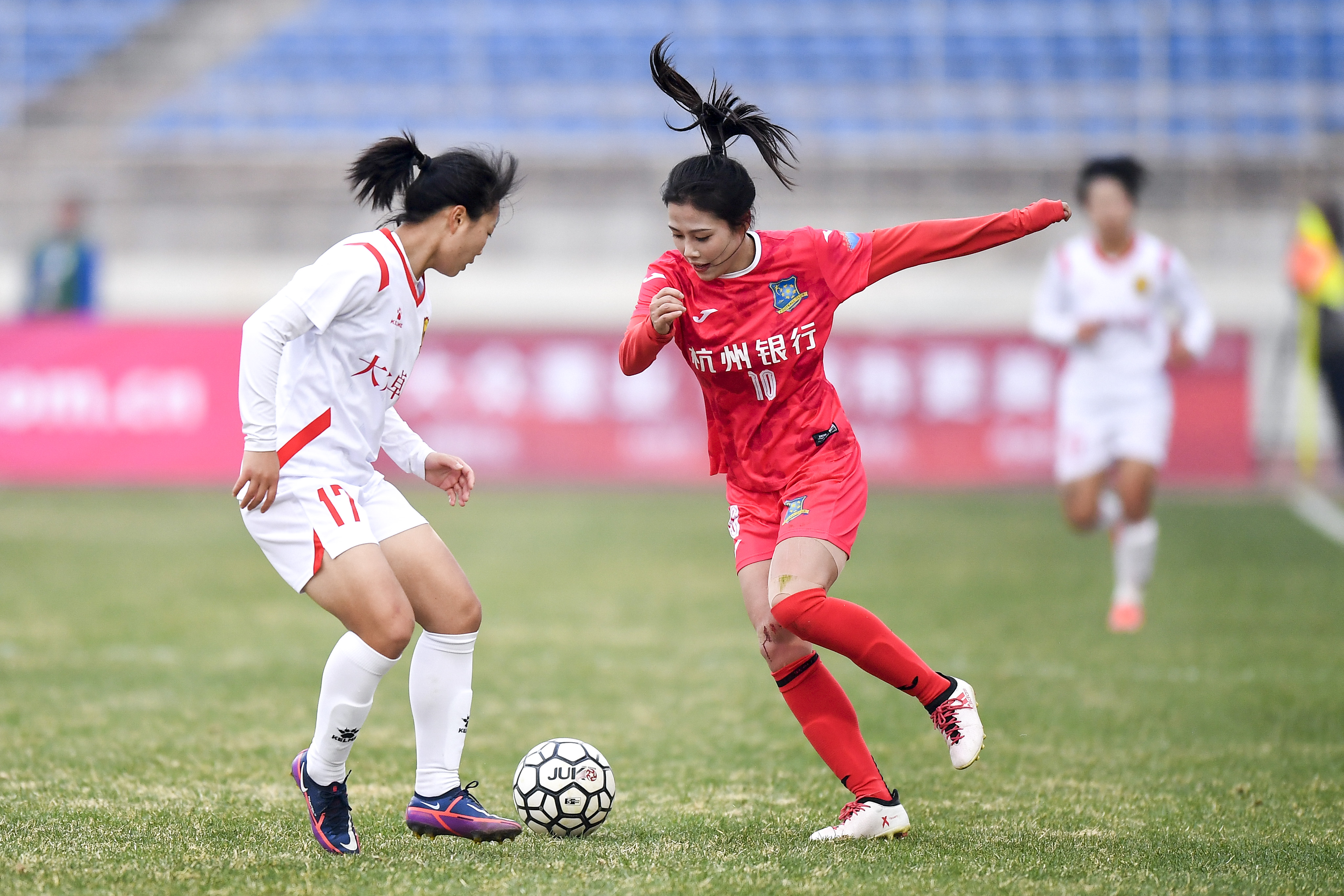 国际足球盛宴现场:女子团队精彩表现的简单介绍 国际足球盛宴现场:女子团队精彩表现的简单介绍