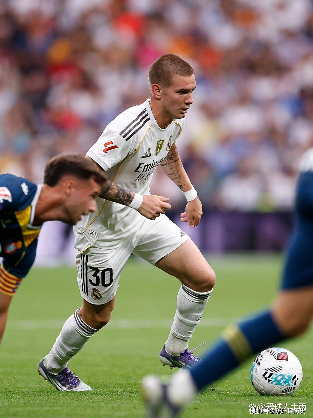 皇马前锋连续三场破门,助球队豪取胜利的简单介绍 皇马前锋连续三场破门,助球队豪取胜利的简单介绍