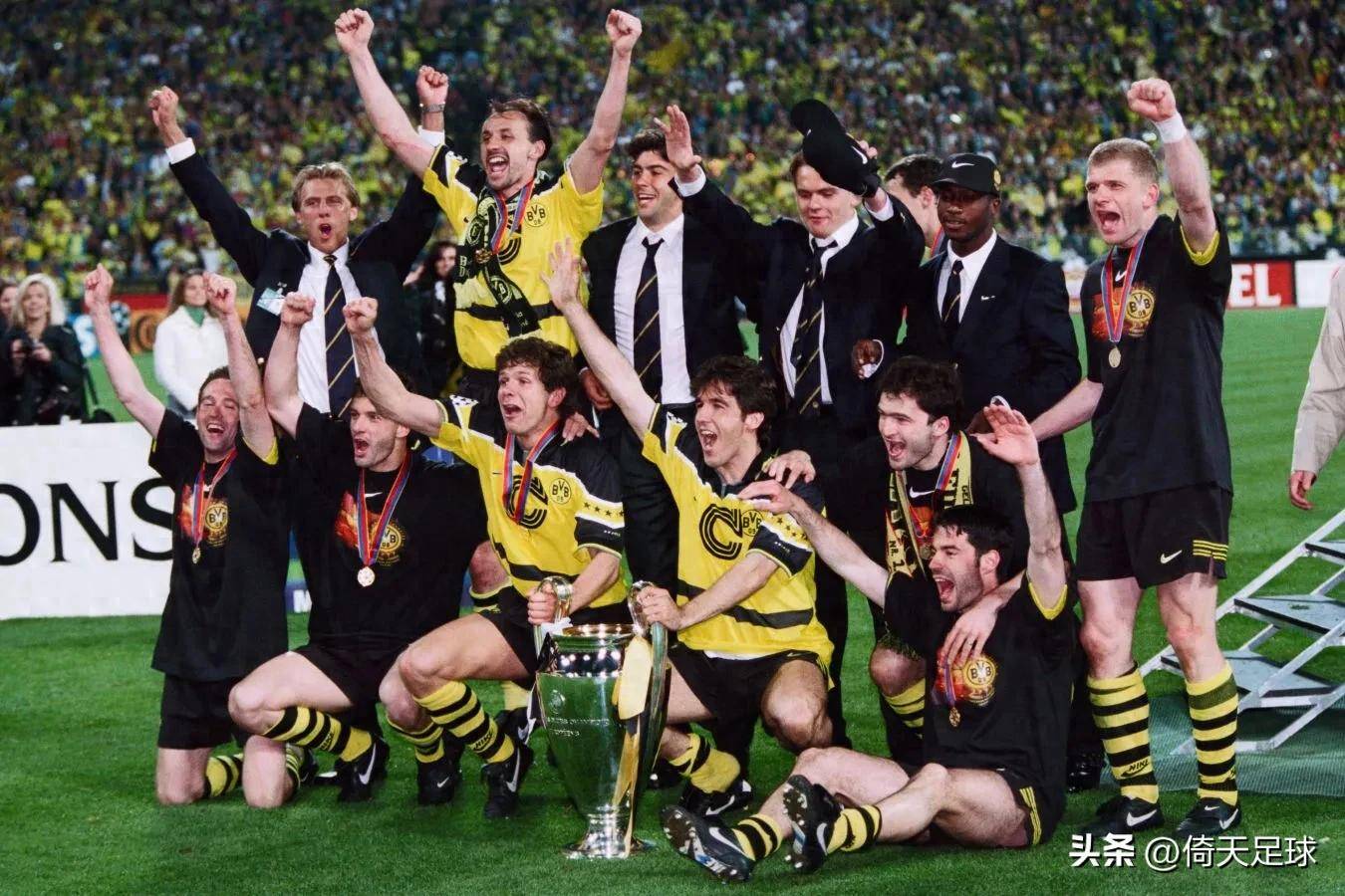 多特蒙德新星脱颖而出,欧冠表现令人耳目一新的简单介绍 多特蒙德新星脱颖而出,欧冠表现令人耳目一新的简单介绍