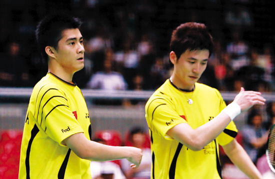 泰国队翻盘丹麦队，黄鸭组合统治全场的简单介绍