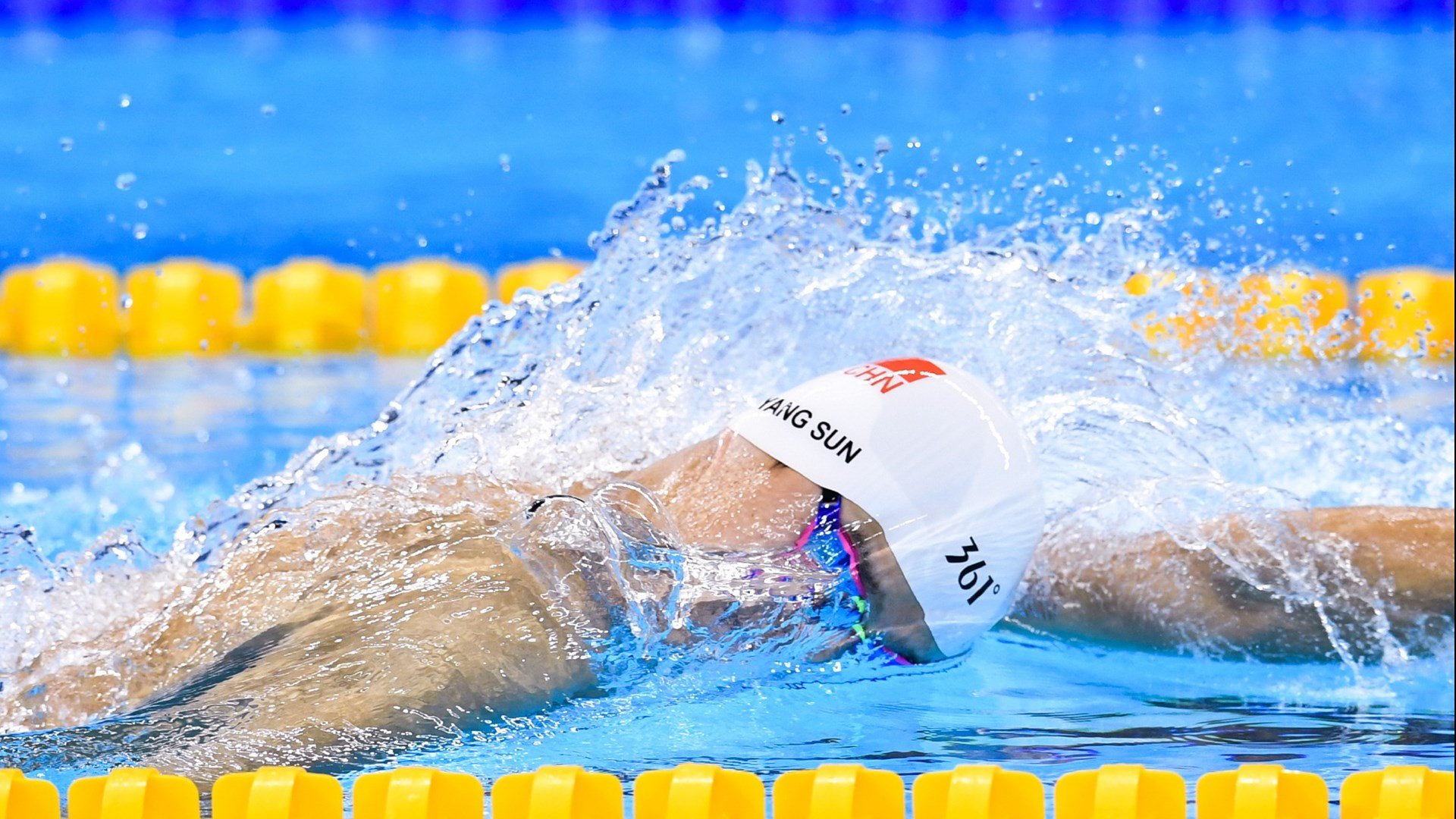 冰与火之歌，新疆队争冠路上的伦纳德式接管