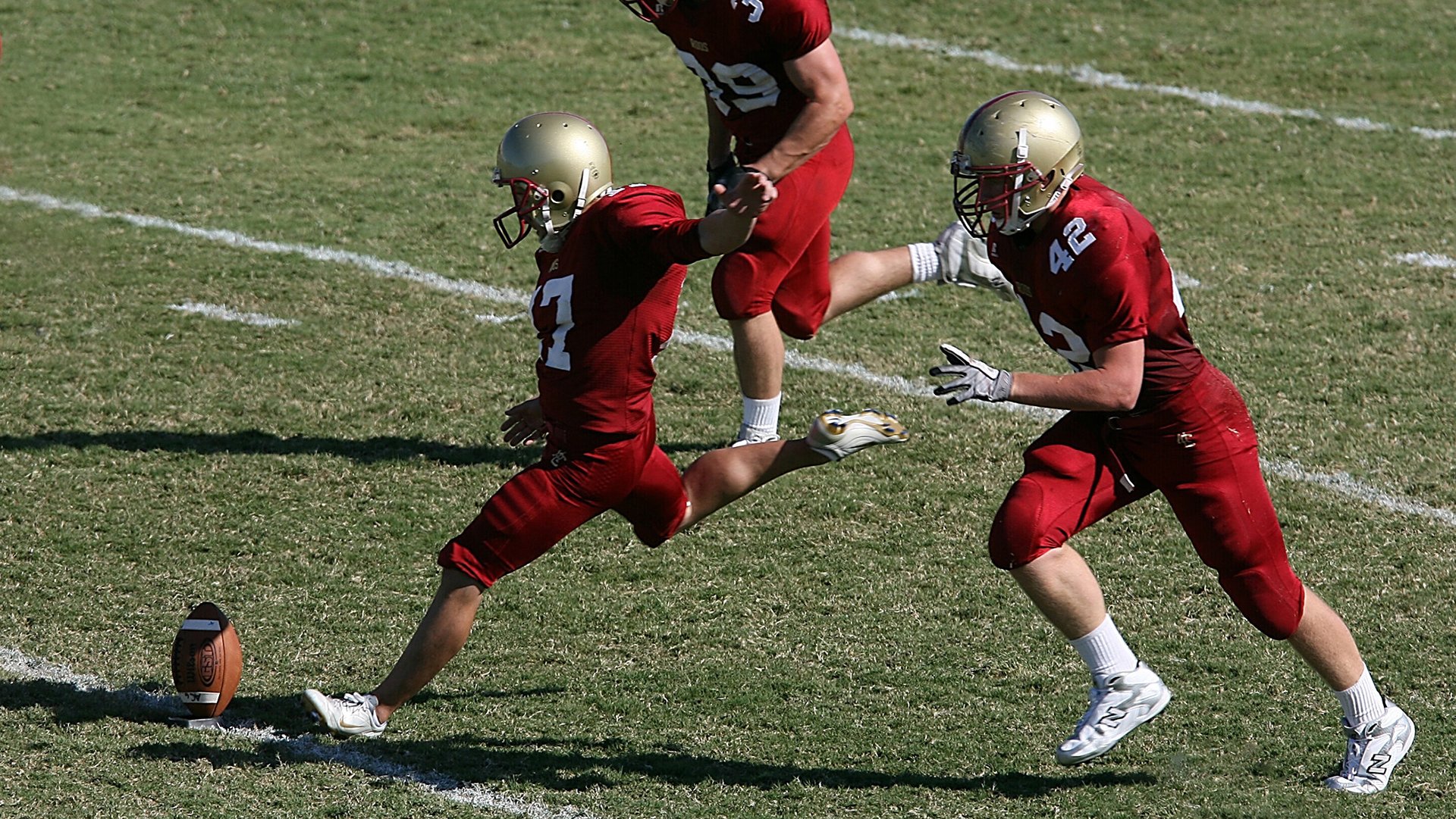 西决生死战之夜，哈登在焦点战中证明自己